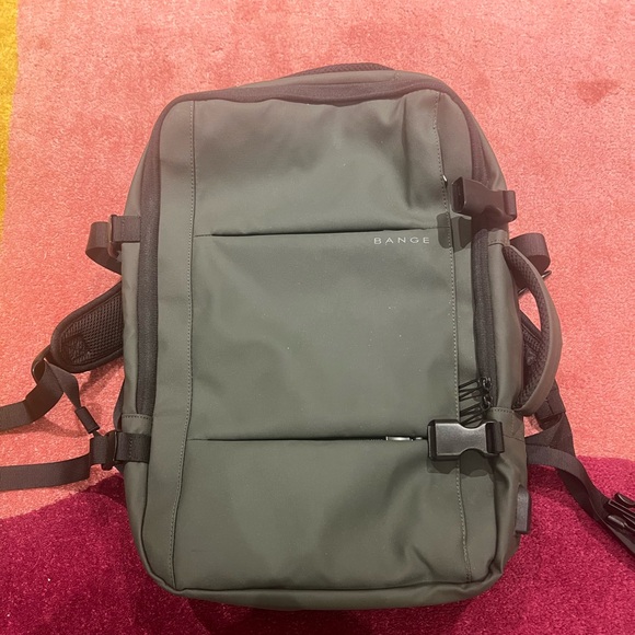 Travel Green Backpack. Never used.